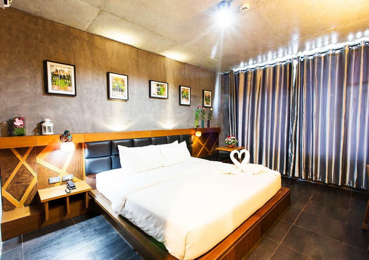B2 Bangkok - Srinakarin Hotel Kültér fotó