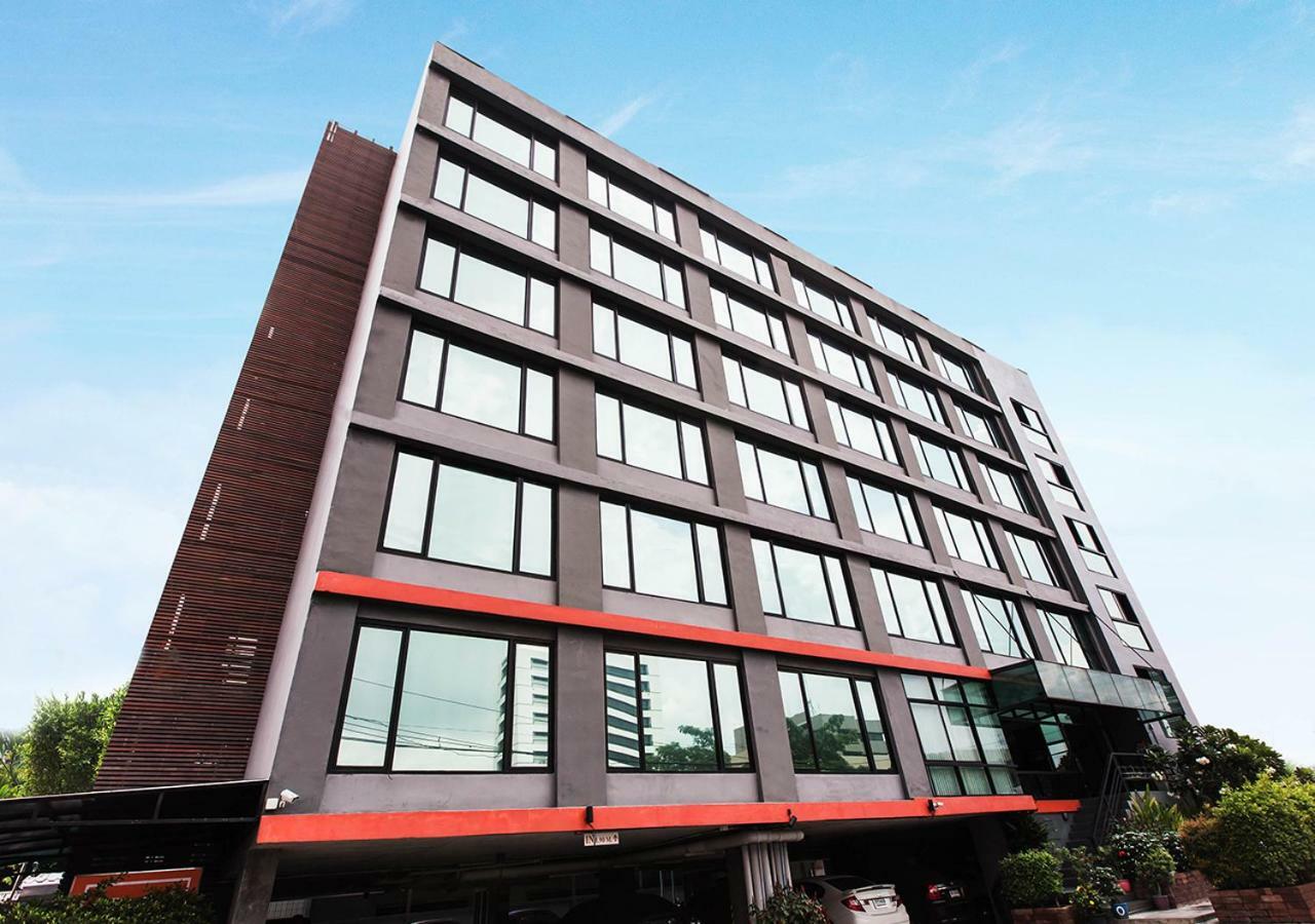 B2 Bangkok - Srinakarin Hotel Kültér fotó